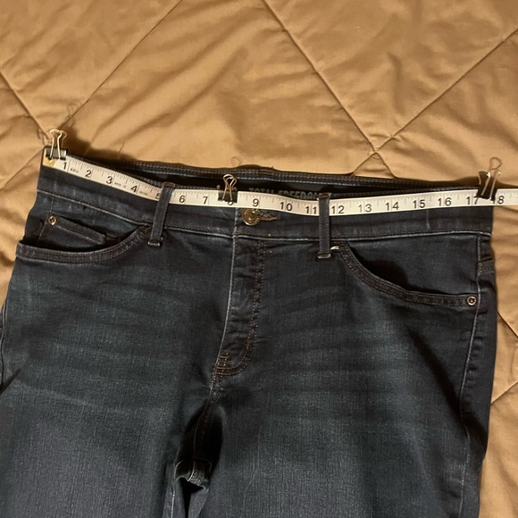 Lee Jeans - Picture 6 of 6